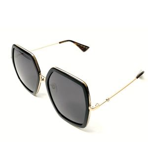 Gucci Black Oversize Square - Sunglasses No Scratches